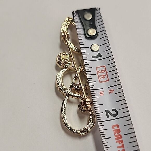 Vintage Gold Treble Clef Brooch with Crystals - Picture 4 of 4
